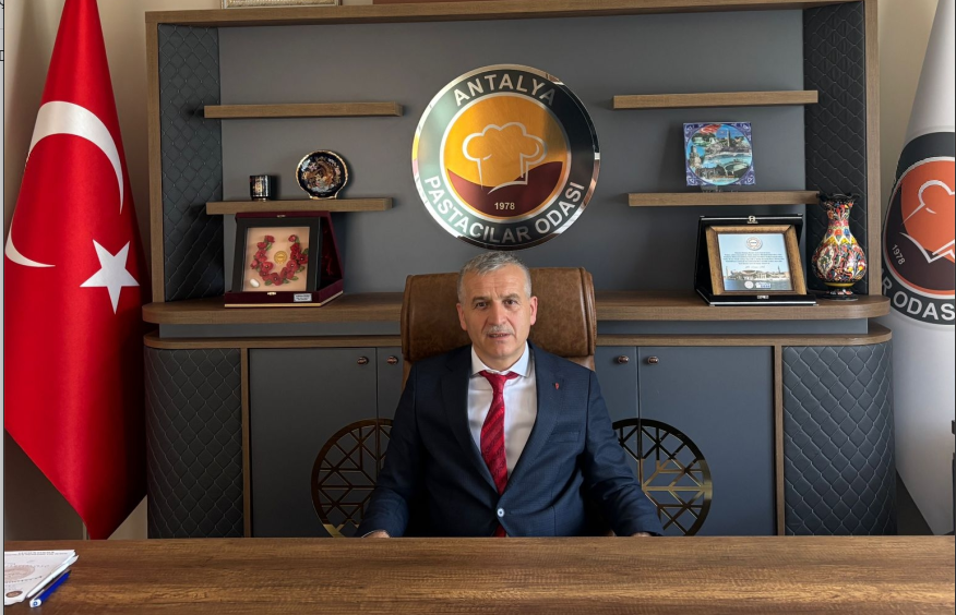 Başkan Ekrem Keskin — Makam Odası